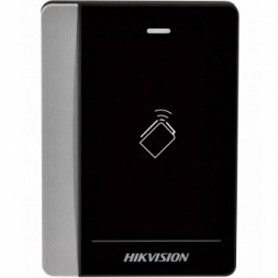 Уличный считыватель Mifare карт Hikvision DS-K1102M